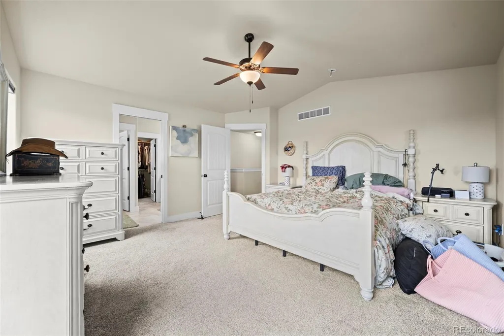 5545 Drake Way Longmont CO 80504