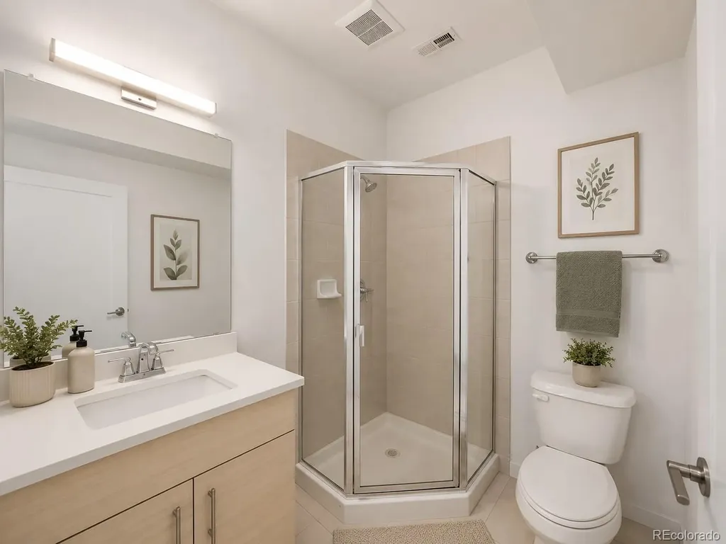 878 Kalamath Street Denver CO 80204