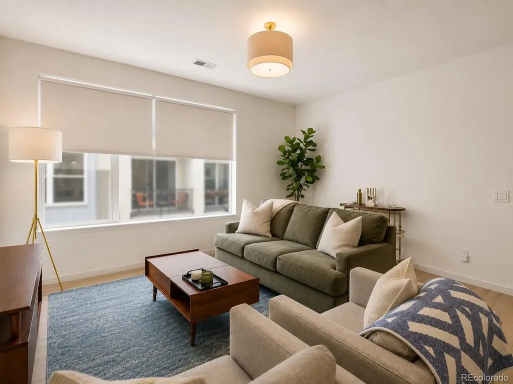 878 Kalamath Street Denver CO 80204