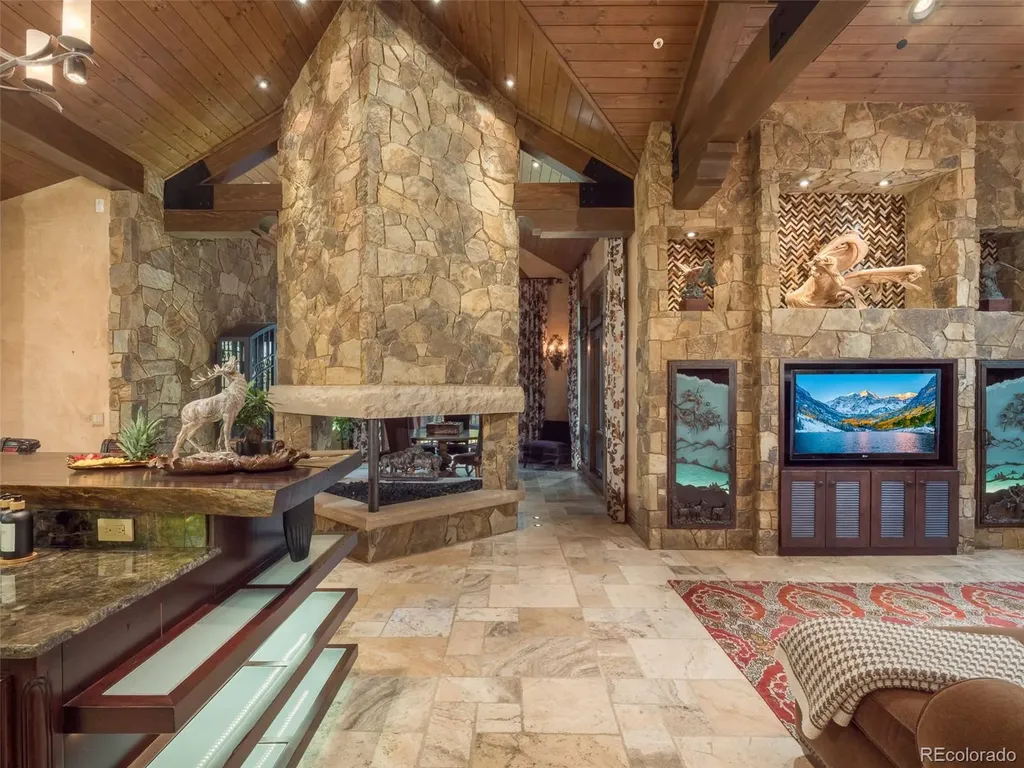 330 High Park Court Silverthorne CO 80498