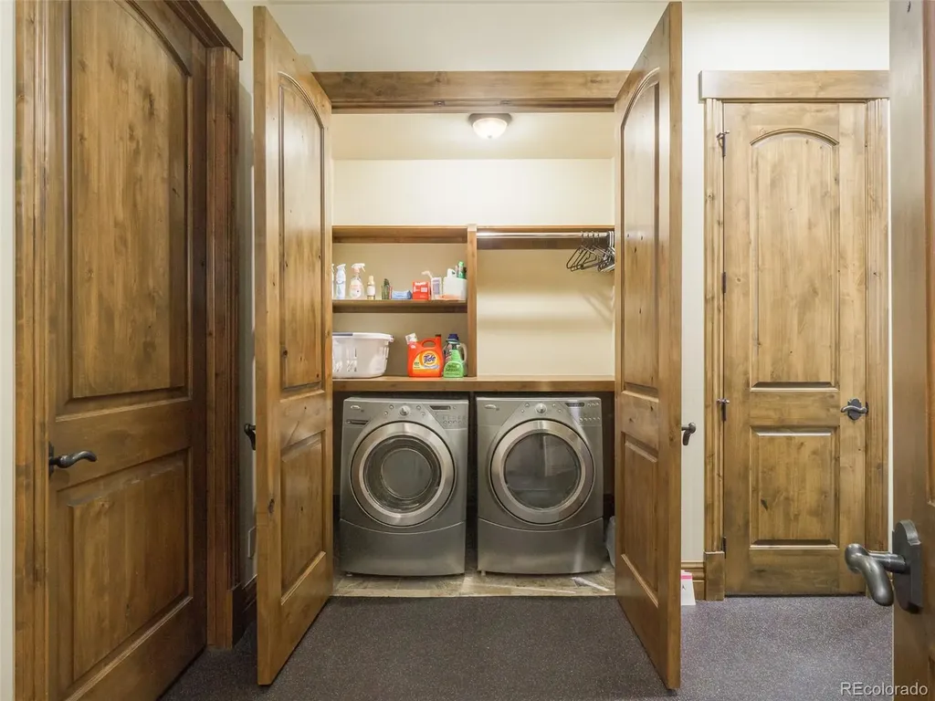 330 High Park Court Silverthorne CO 80498