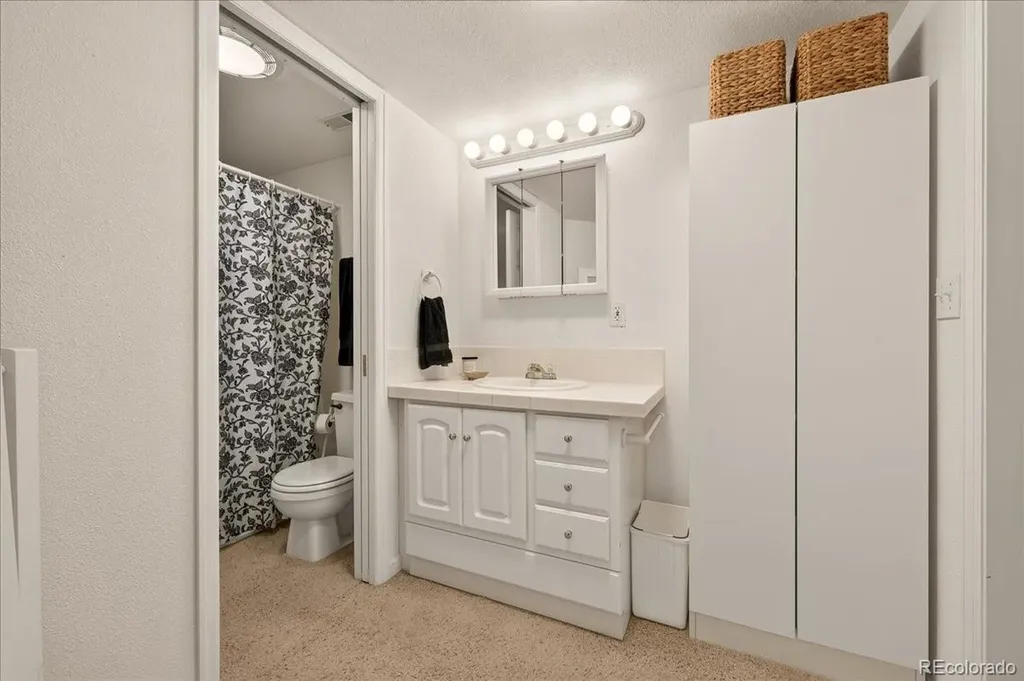 10462 W 84th Place Arvada CO 80005