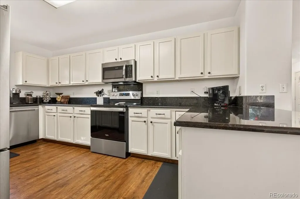 10462 W 84th Place Arvada CO 80005