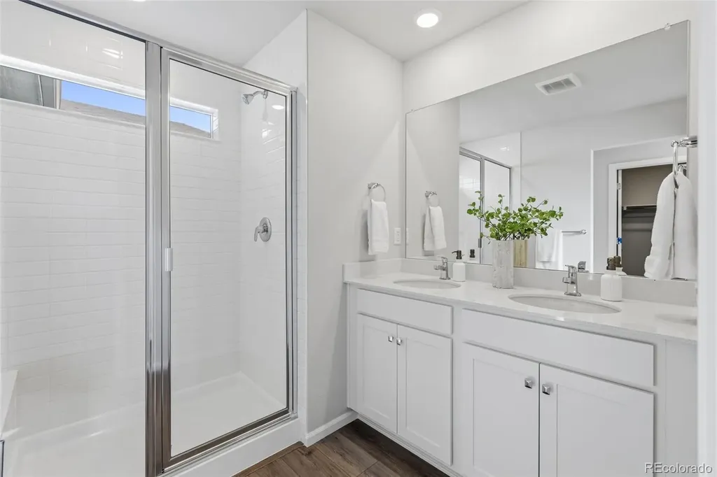 5422 N Denali Boulevard Aurora CO 80019