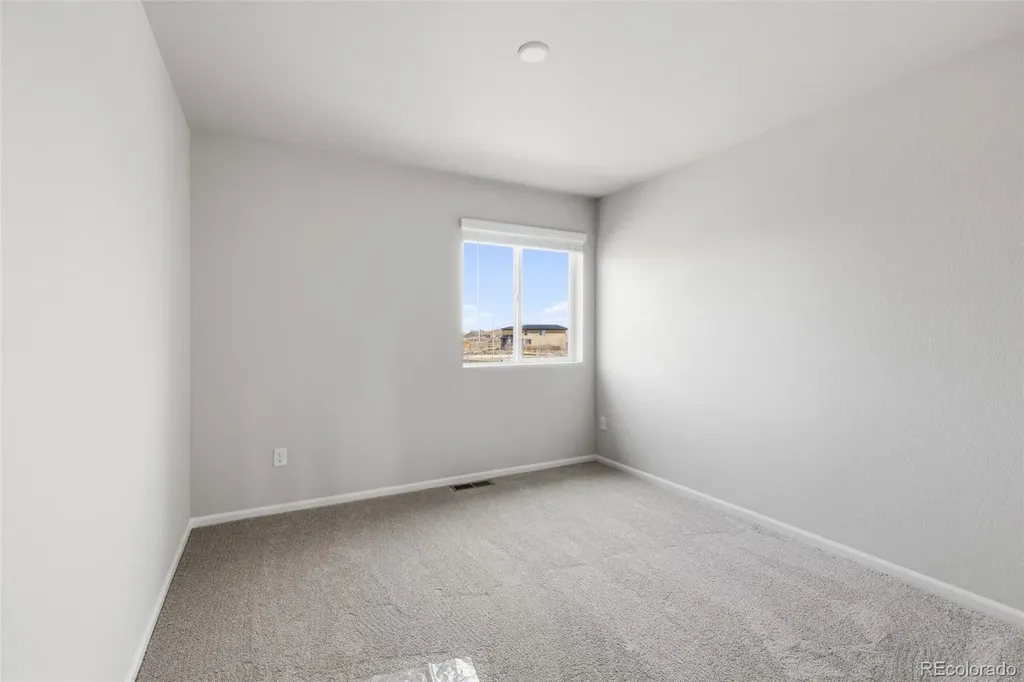 5422 N Denali Boulevard Aurora CO 80019