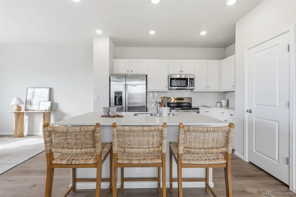 5422 N Denali Boulevard Aurora CO 80019