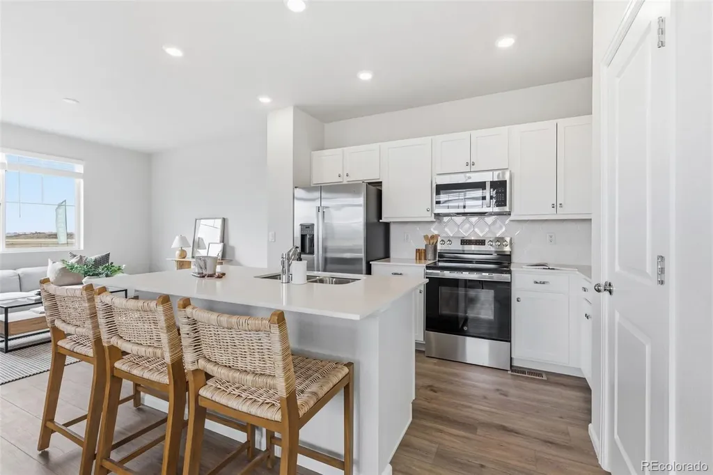 5422 N Denali Boulevard Aurora CO 80019