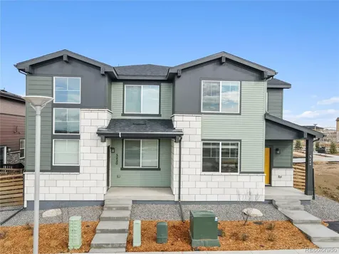 5422 N Denali Boulevard Aurora CO 80019