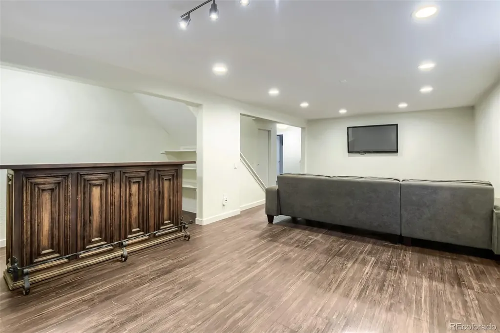 4991 S Boston Street Greenwood Village CO 80111