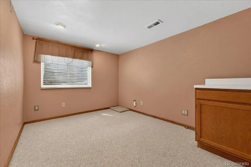 19721 E Stanford Drive Centennial CO 80015