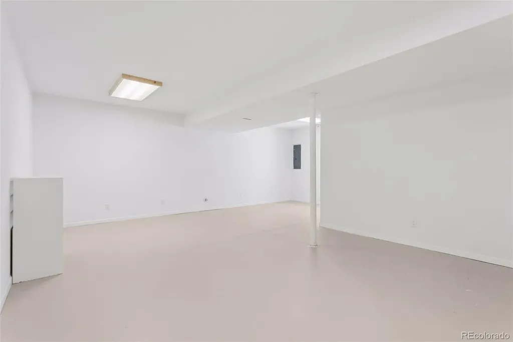 1434 4th Court Deer Trail CO 80105