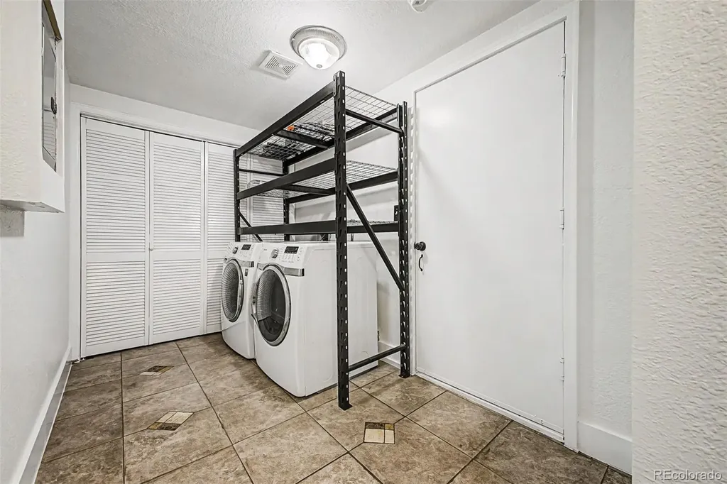 426 Anvil Way Golden CO 80401