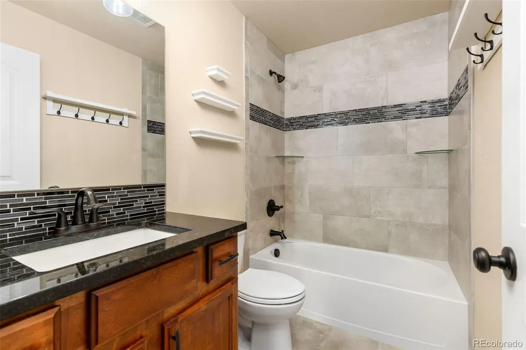 335 Kirkland Lane Johnstown CO 80534