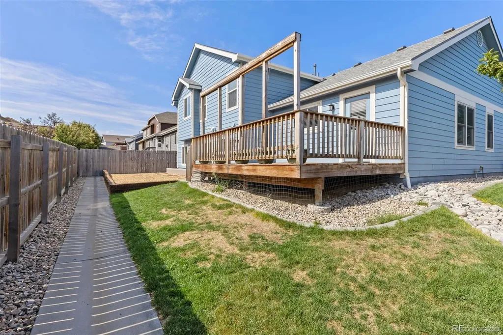 335 Kirkland Lane Johnstown CO 80534