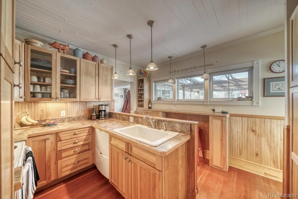 202 S 4th Street Westcliffe CO 81252