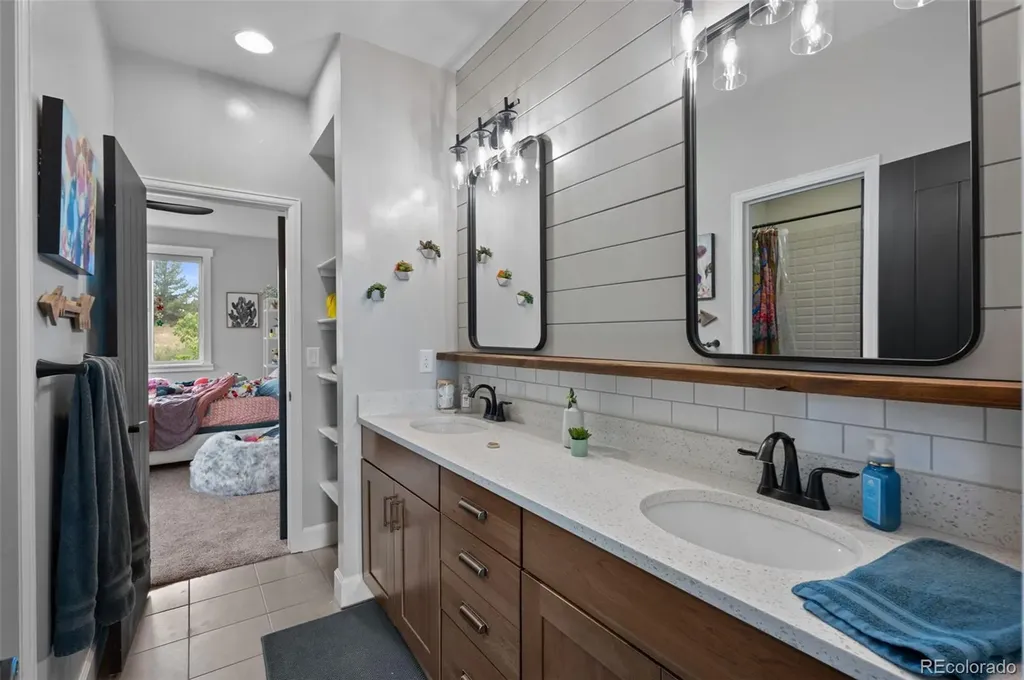 7979 S Jackson Gap Street Aurora CO 80016
