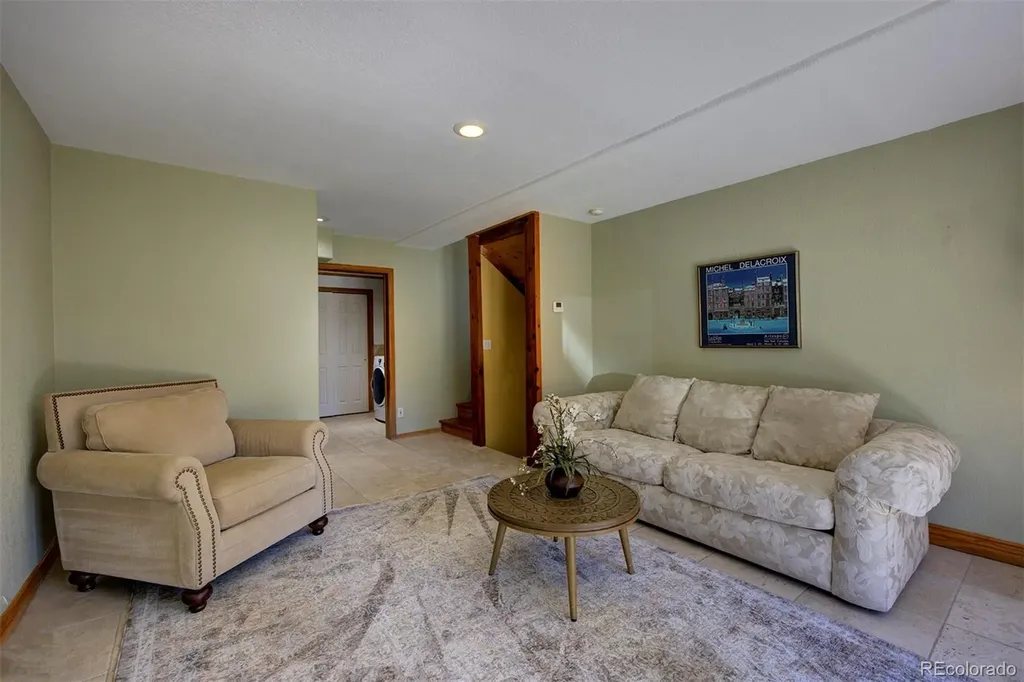 33508 Persistence Avenue Pine CO 80470