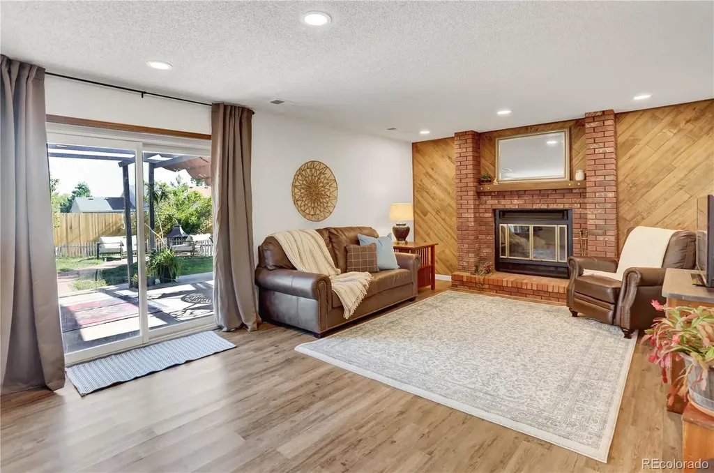 28 Gordon Dr Road Castle Rock CO 80104