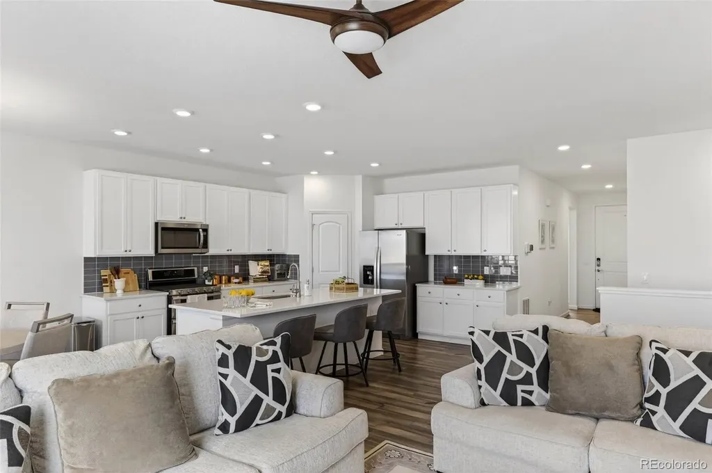 18197 Martinello Drive Parker CO 80134