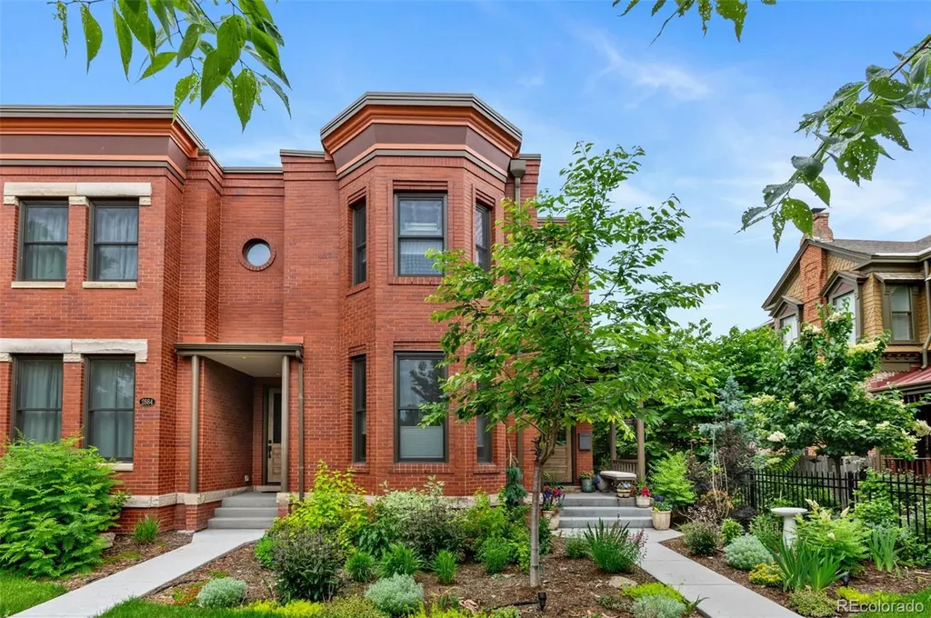 2880 Curtis Street Denver CO 80205