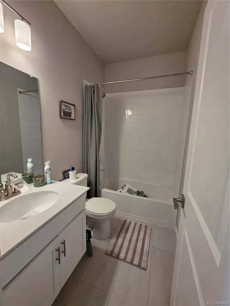 54889 E 31st Avenue Strasburg CO 80136