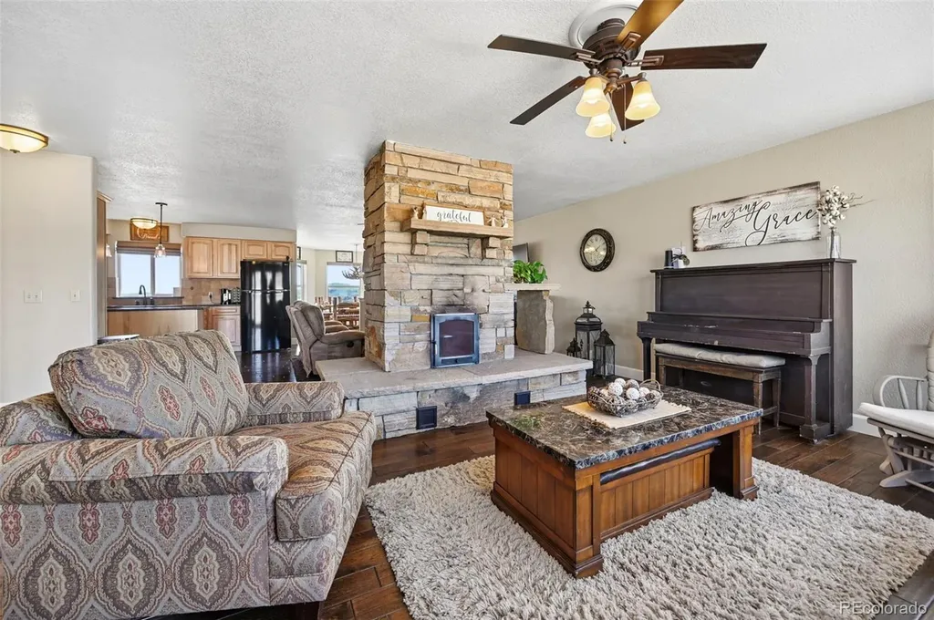 74 Dwyer Trail Hartsel CO 80449