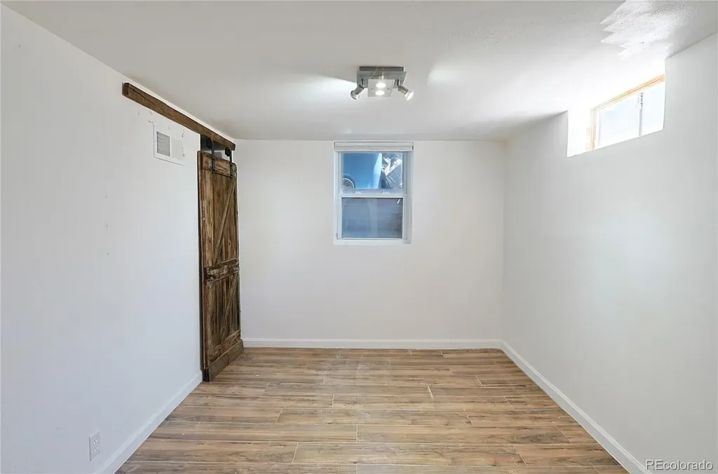 5740 S Fox Street Littleton CO 80120