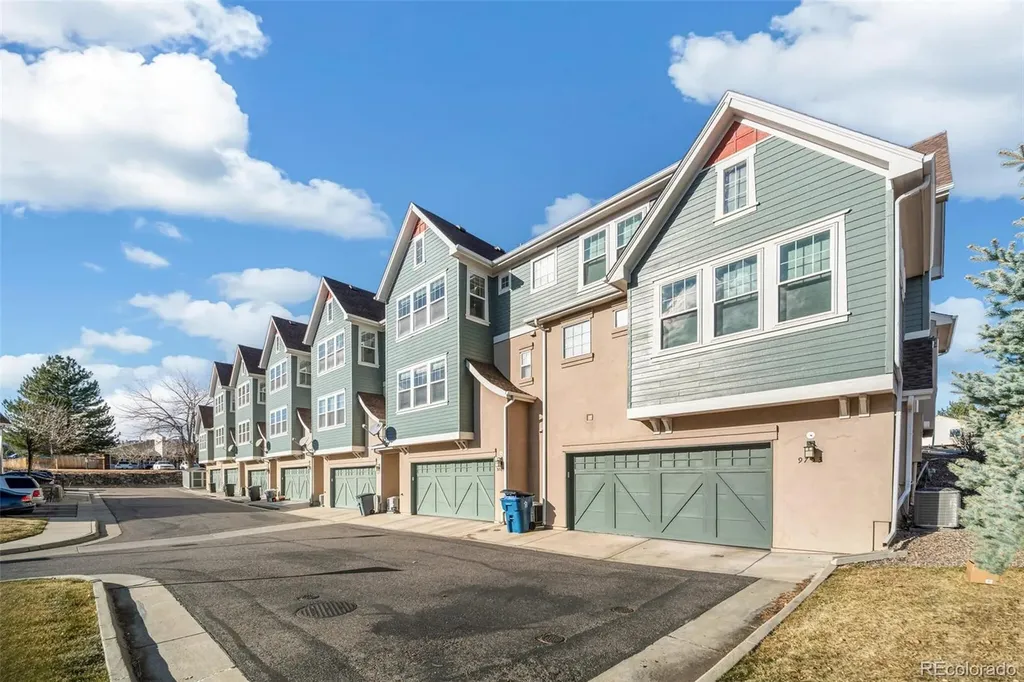 9763 W Hinsdale Lane Littleton CO 80128