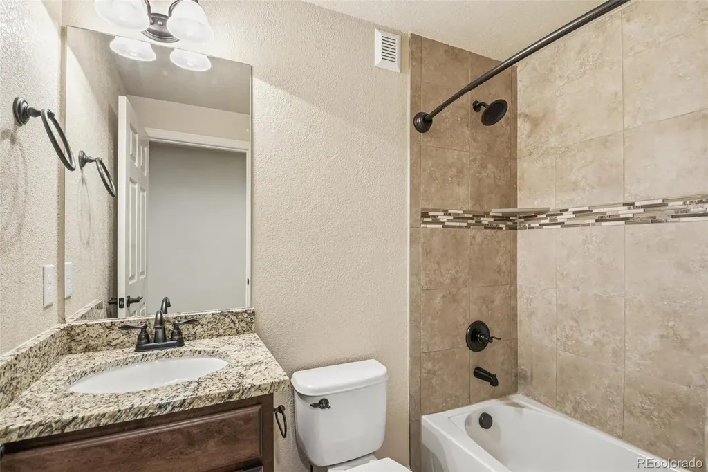 9763 W Hinsdale Lane Littleton CO 80128