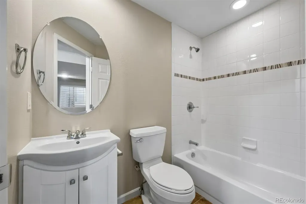 20431 E Union Circle Aurora CO 80015