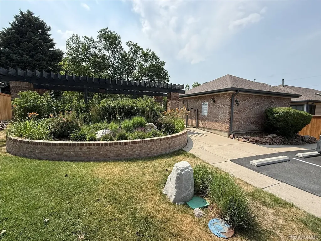 6393 S Jackson Street Littleton CO 80121