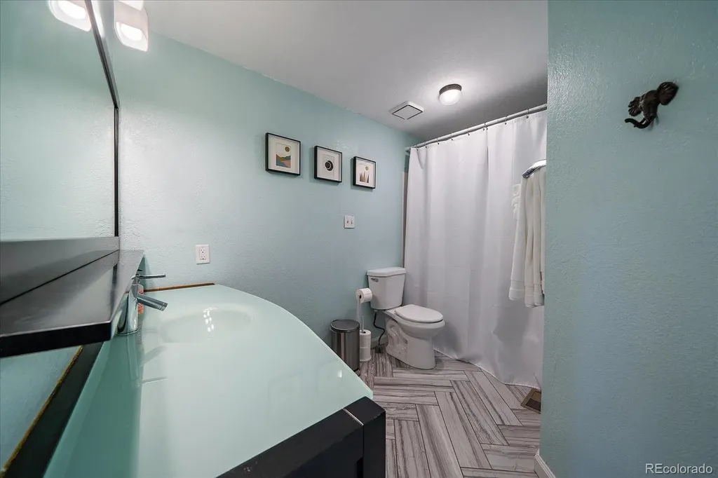5480 E 117th Avenue Thornton CO 80233