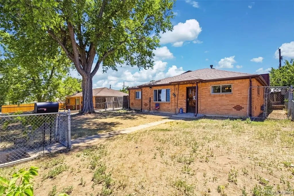 9411 Lilly Court Thornton CO 80229