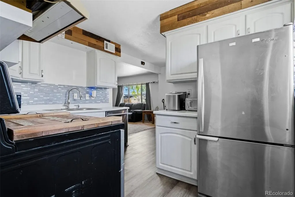9411 Lilly Court Thornton CO 80229