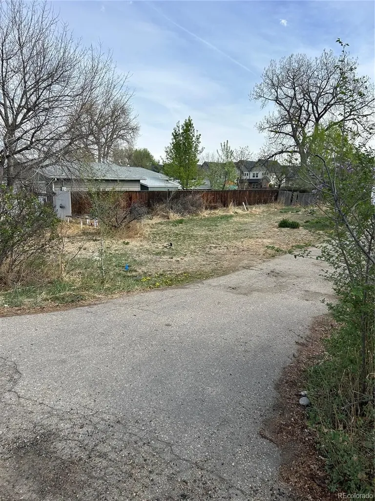 5230 Balsam Street Arvada CO 80002