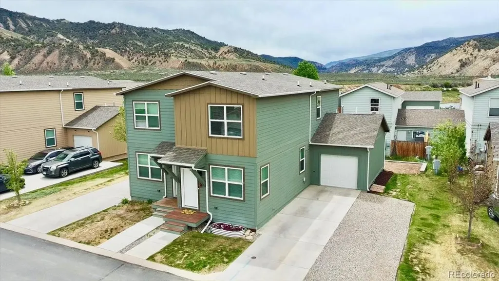 53 Brook Trout Loop Gypsum CO 81637