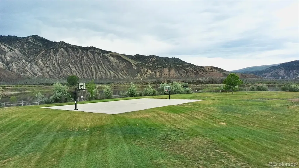 53 Brook Trout Loop Gypsum CO 81637