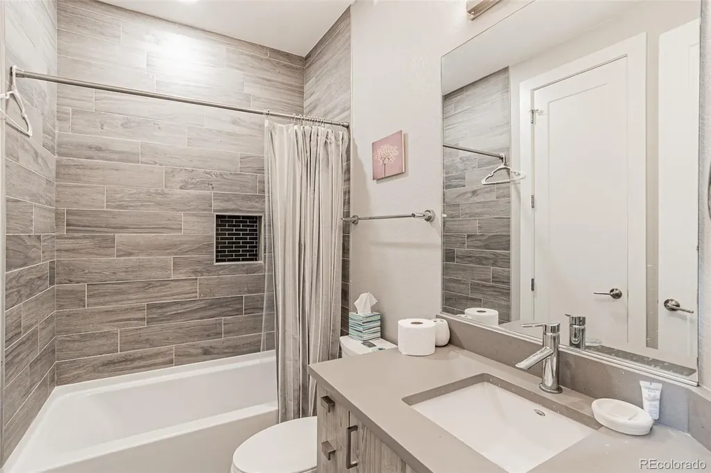 1323 Elati Street Denver CO 80204