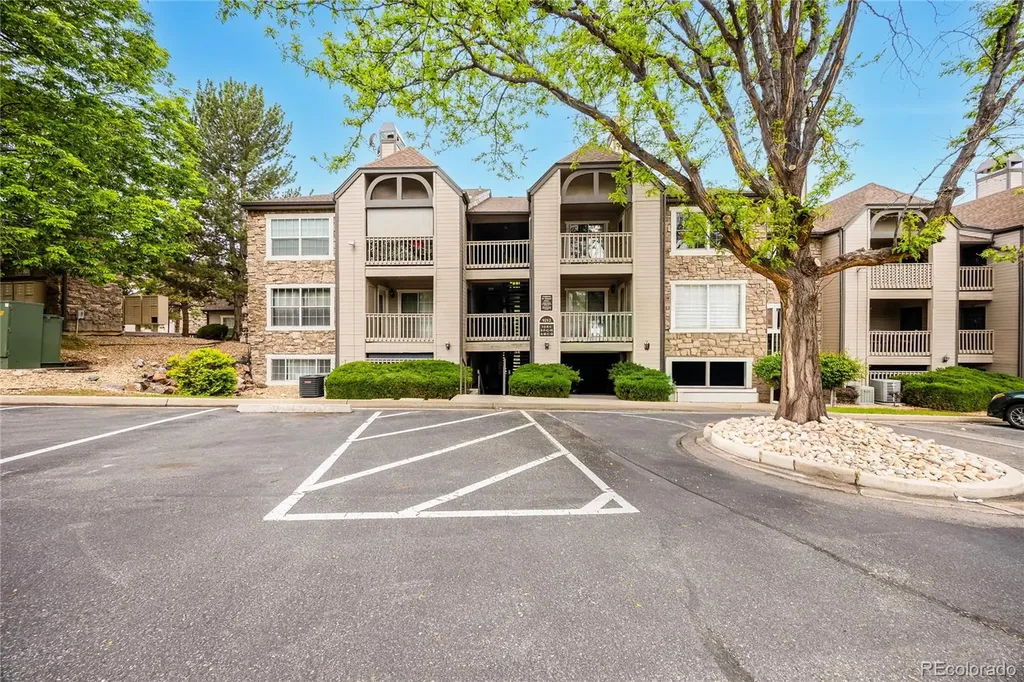 9212 E Arbor Circle Englewood CO 80111