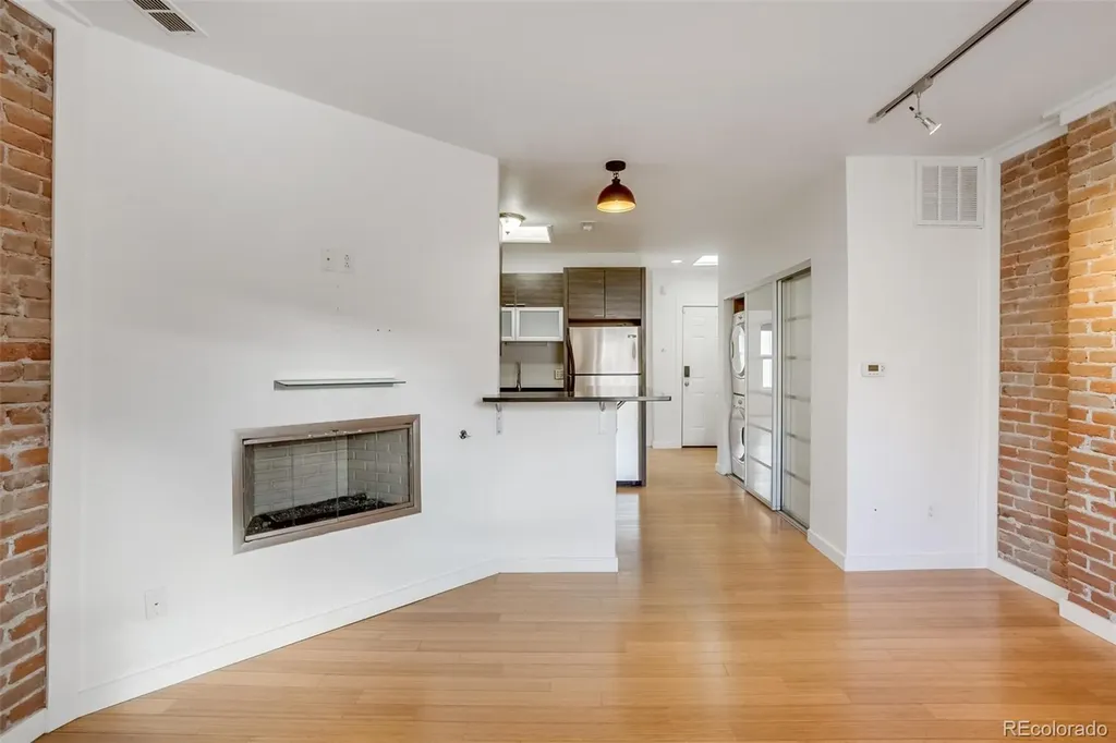 2306 Glenarm Denver CO 80205