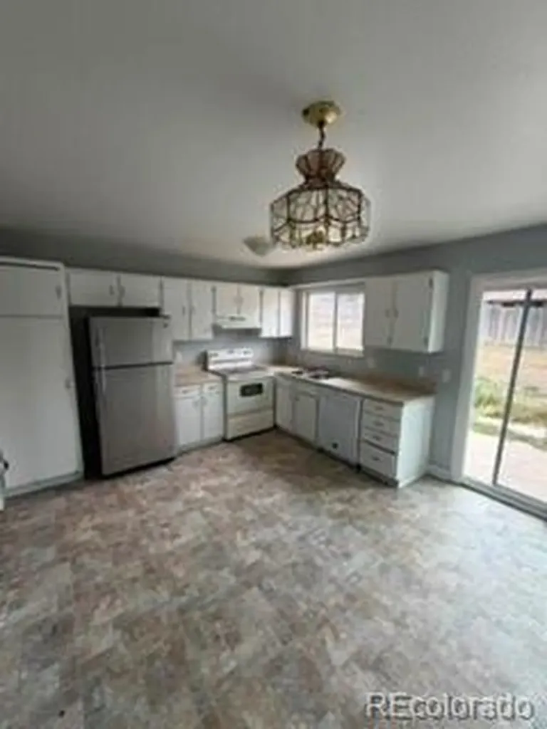 9748 Clayton Circle Denver CO 80229