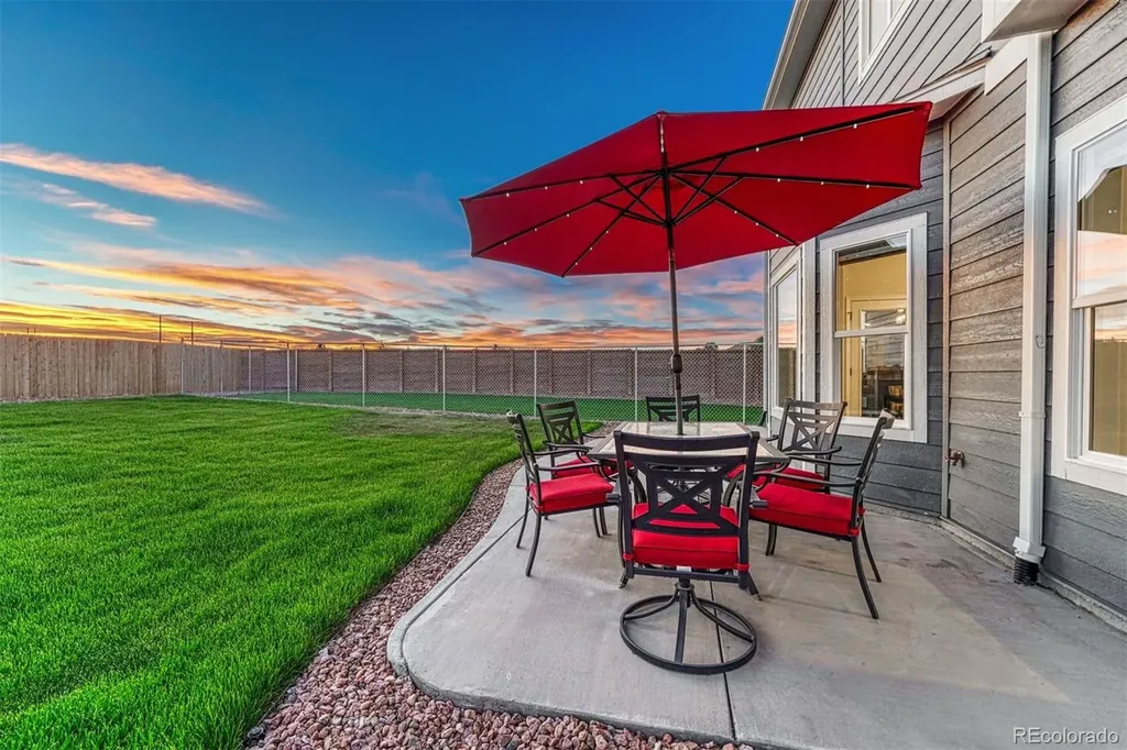 8268 Sophia Lane Peyton CO 80831