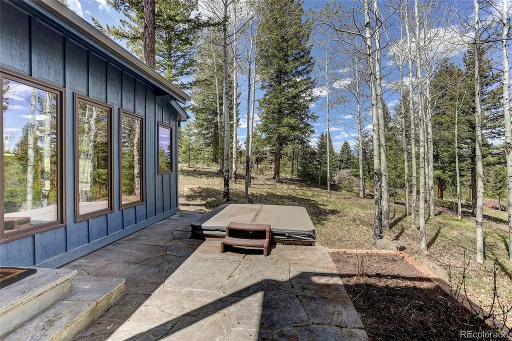 7765 Swaps Trail Evergreen CO 80439
