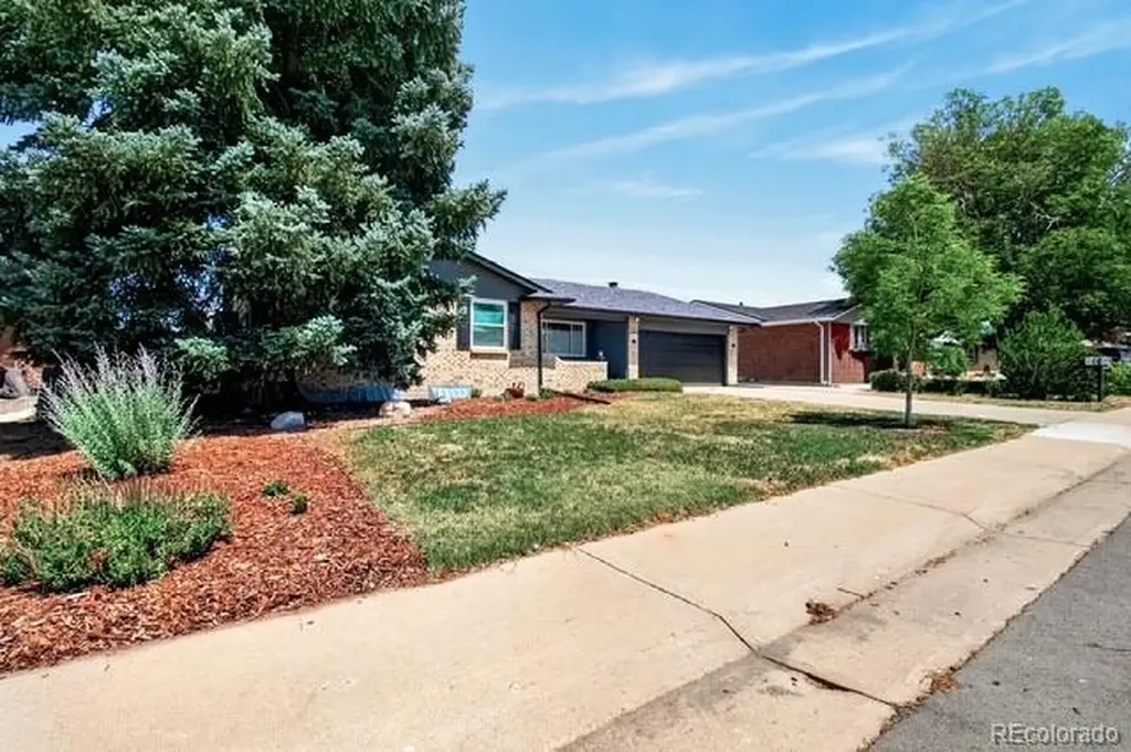 16333 E 7th Drive Aurora CO 80011