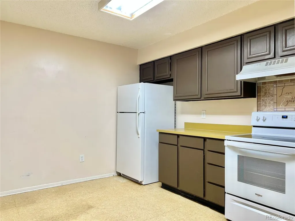 7250 S Gaylord Street Littleton CO 80122