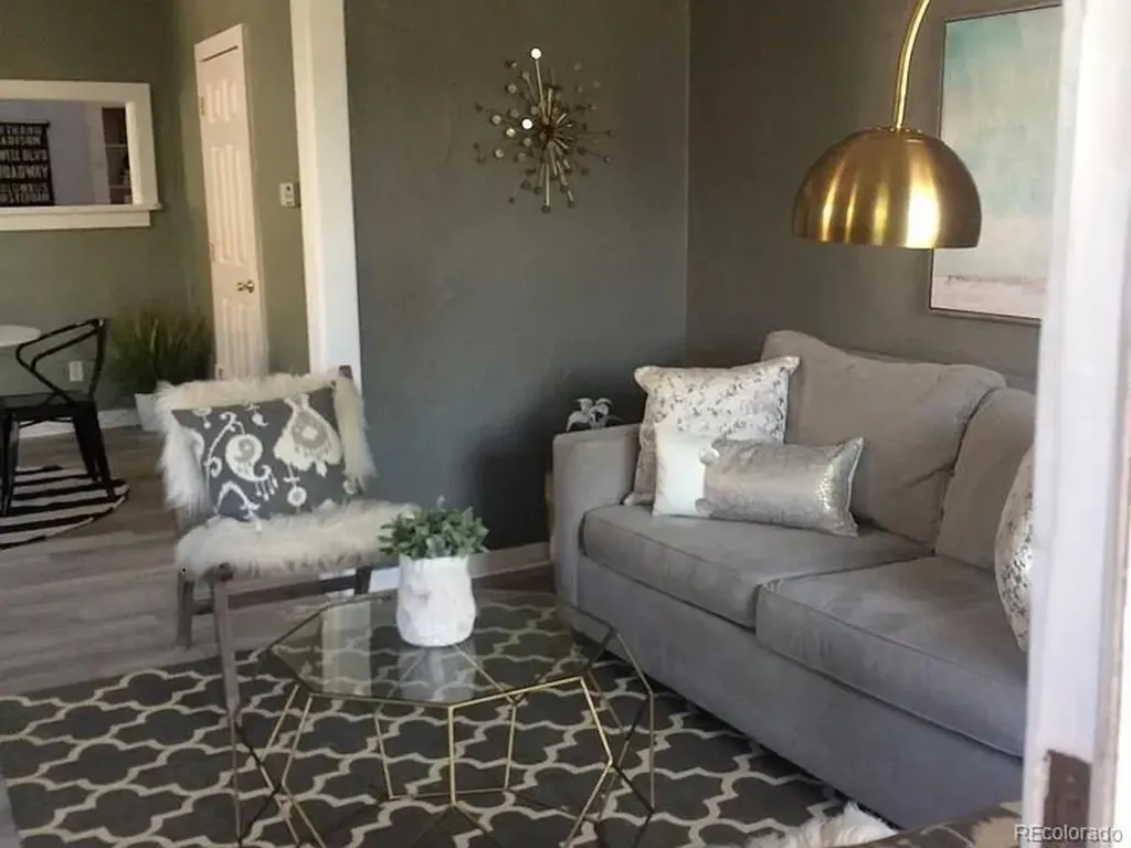 3436 Lawrence Street Denver CO 80205
