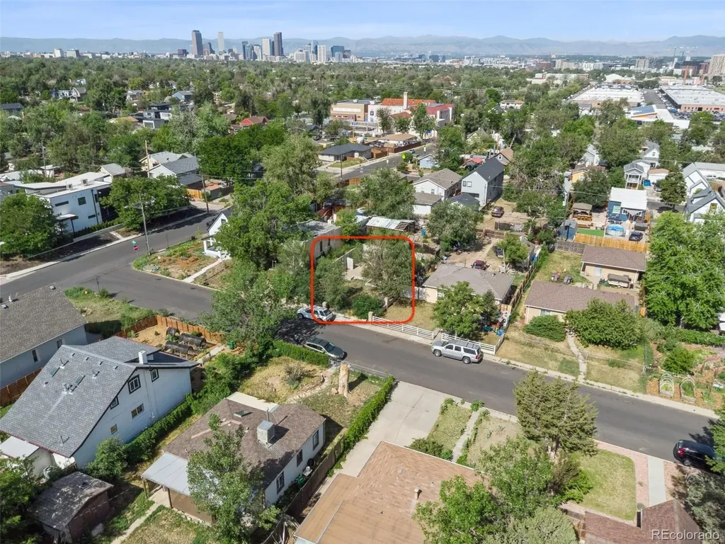 3815 N Madison Street Denver CO 80205