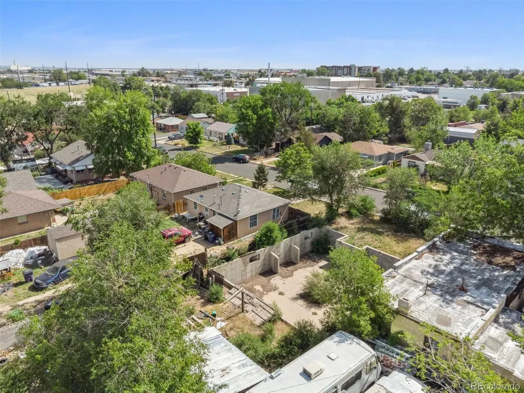 3815 N Madison Street Denver CO 80205