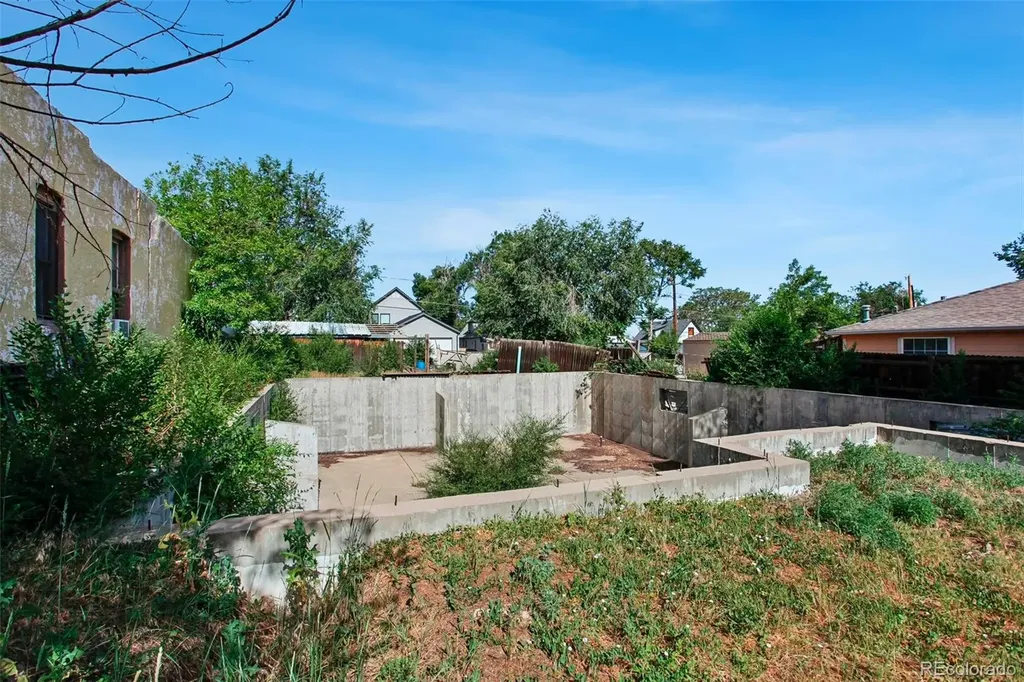 3815 N Madison Street Denver CO 80205