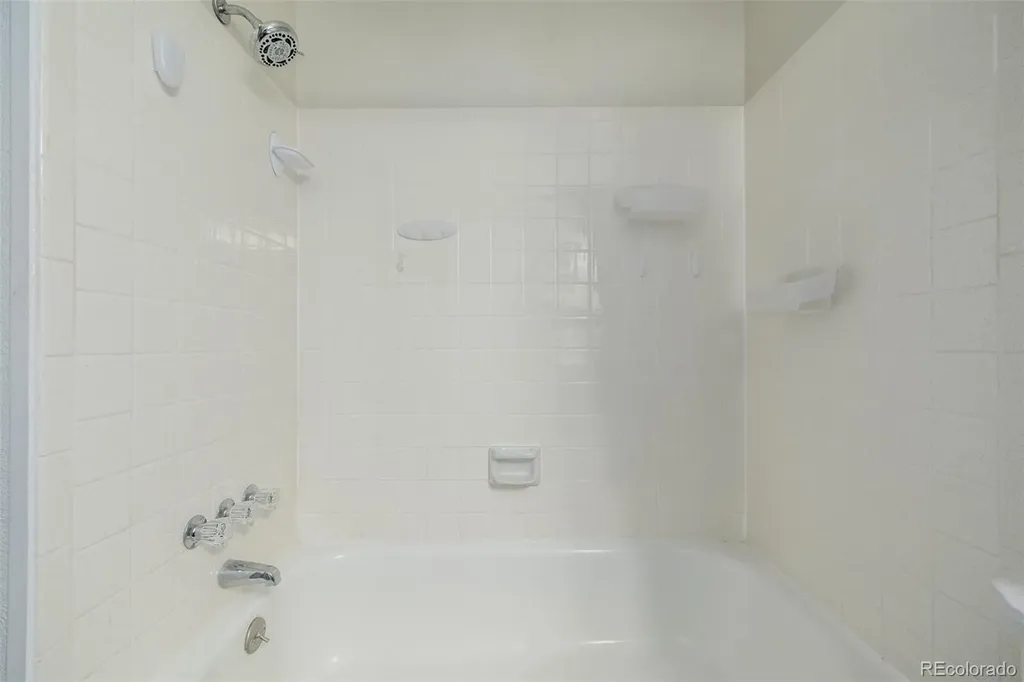 16102 E Radcliff Place Aurora CO 80015